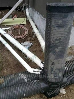HDPE塑料中空壁检查井缠绕管生产线